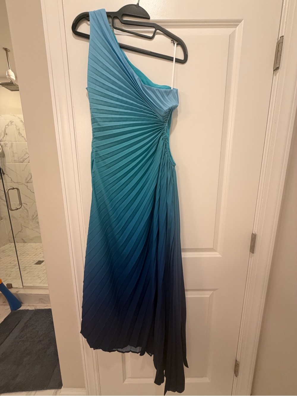 SHEIN One-Shoulder Ombre Pleated Dress in Teal and Navy